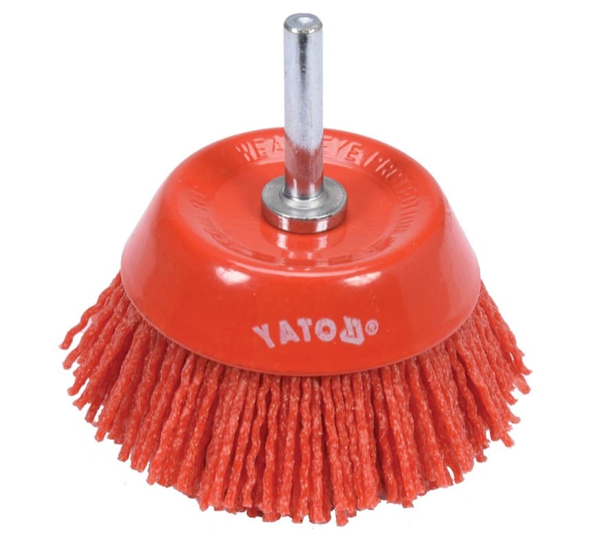 Щетка-крацовка "Чашка" со стержнем NYLON YATO
